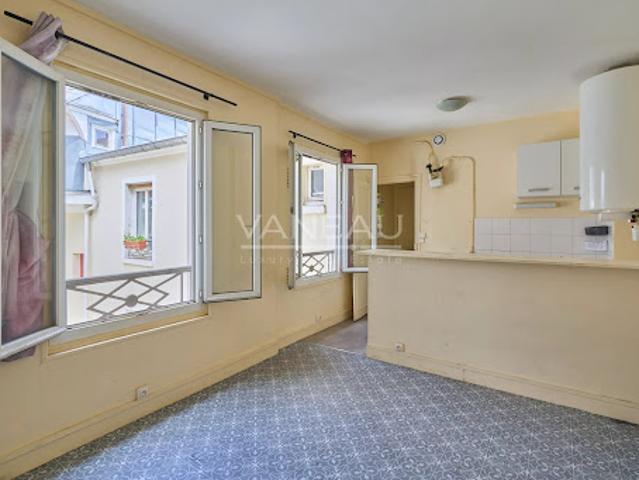 Vente Appartement 2 pièces 24.79 m2 Paris 18ème