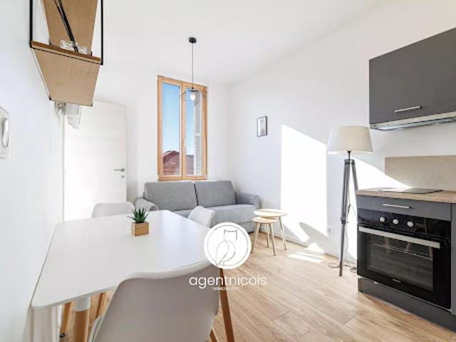Vente Appartement 2 pièces 24 m2 Nice