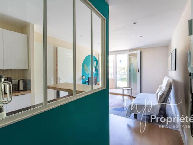 Vente Appartement 2 pièces 25.2 m2 Bormes les Mimosas