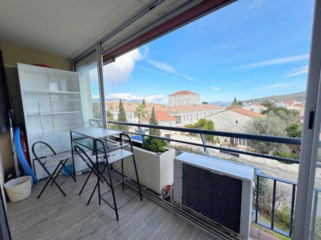 Vente Appartement 2 pièces 28 m2 La Seyne sur Mer