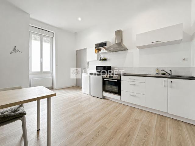 Vente Appartement 2 pièces 29 m2 Nimes