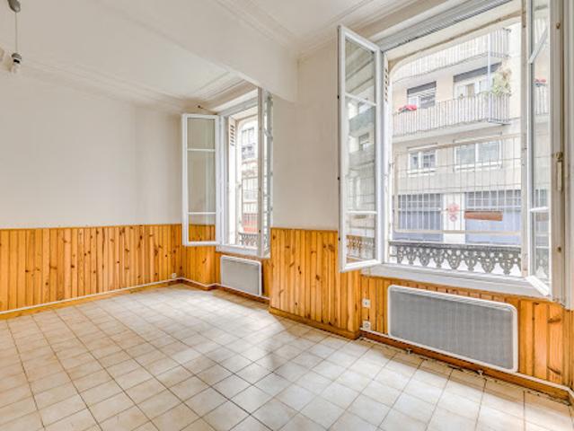 Vente Appartement 2 pièces 29 m2 Paris 18ème