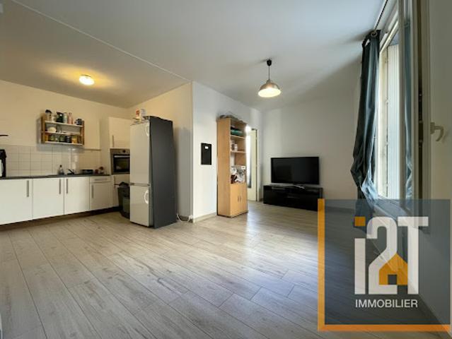 Vente Appartement 2 pièces 33 m2 Nimes