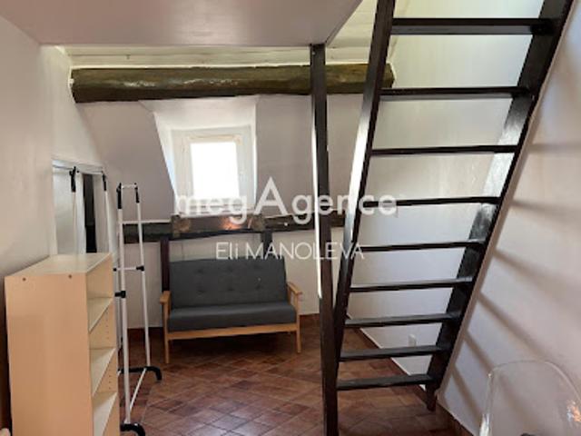 Vente Appartement 2 pièces 33 m2 Paris 18ème
