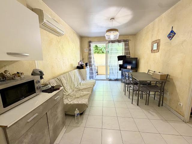 Vente Appartement 2 pièces 30 m2 Marseille 12ème