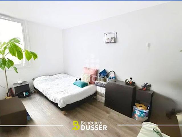 Vente Appartement 2 pièces 31.9 m2 Rennes