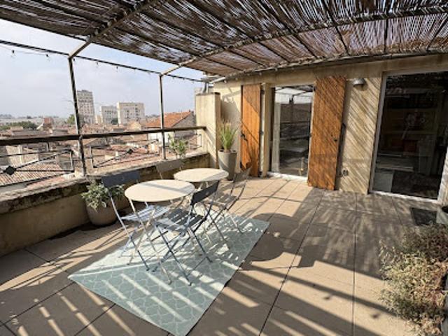 Vente Appartement 2 pièces 32 m2 Nimes