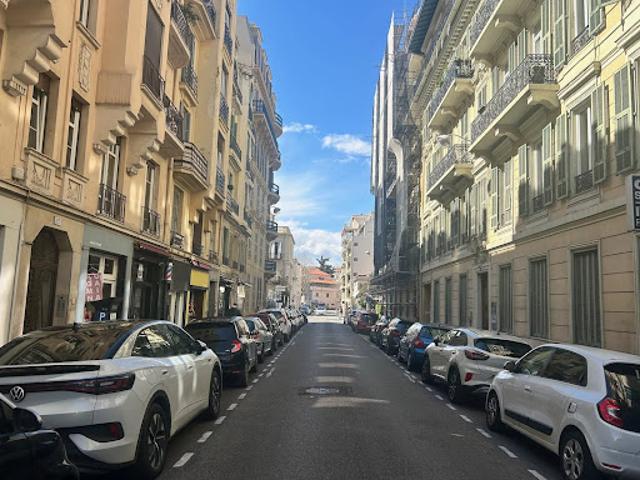 Vente Appartement 2 pièces 32 m2 Nice