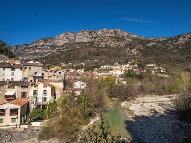 Vente Appartement 2 pièces 37.69 m2 Roquesteron
