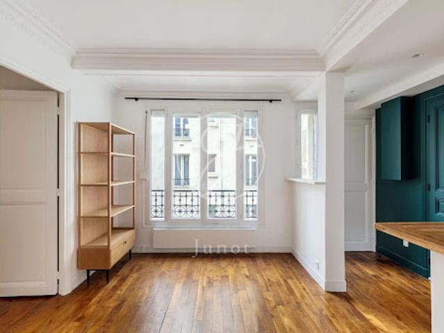Vente Appartement 2 pièces 34.03 m2 Paris 18ème