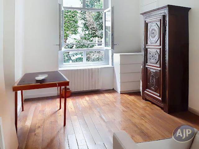 Vente Appartement 2 pièces 34.2 m2 Paris 7ème