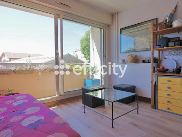 Vente Appartement 2 pièces 34 m2 Nimes