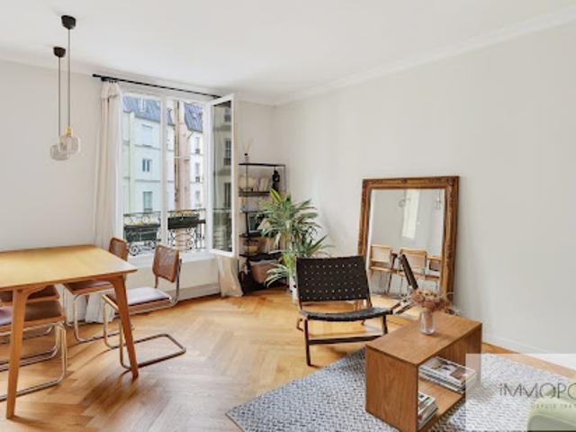 Vente Appartement 2 pièces 35 m2 Paris 18ème
