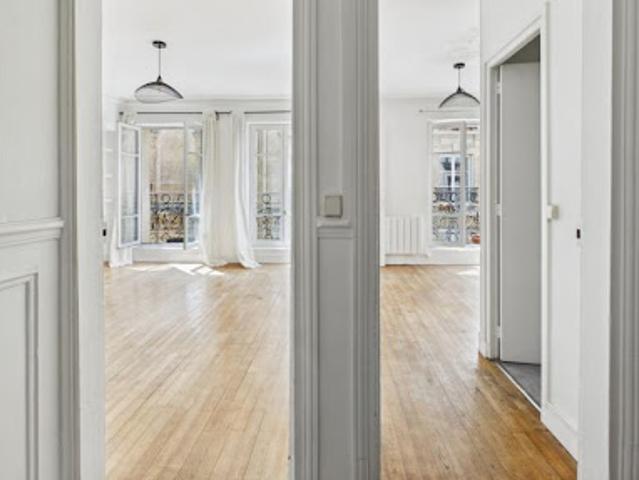 Vente Appartement 2 pièces 35 m2 Paris 18ème