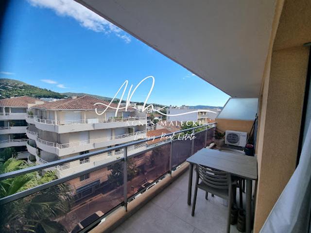 Vente Appartement 2 pièces 36 m2 Cavalaire sur Mer