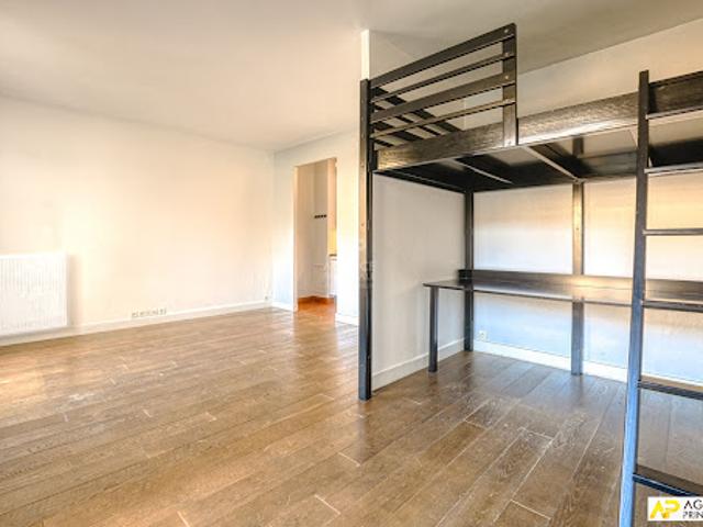 Vente Appartement 2 pièces 38.2 m2 Versailles