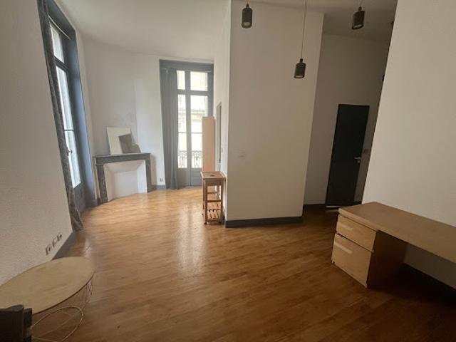 Vente Appartement 2 pièces 38 m2 Bordeaux