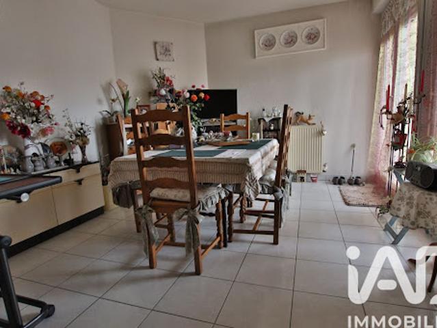 Vente Appartement 2 pièces 38 m2 Montereau Fault Yonne