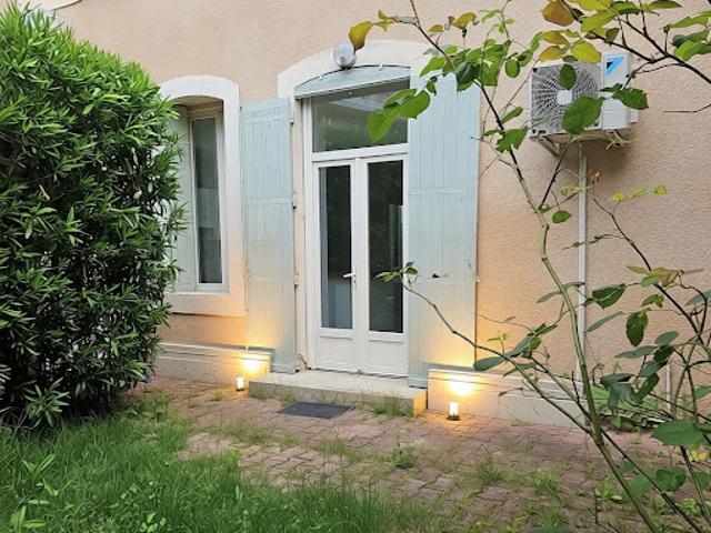 Vente Appartement 2 pièces 38 m2 Nimes