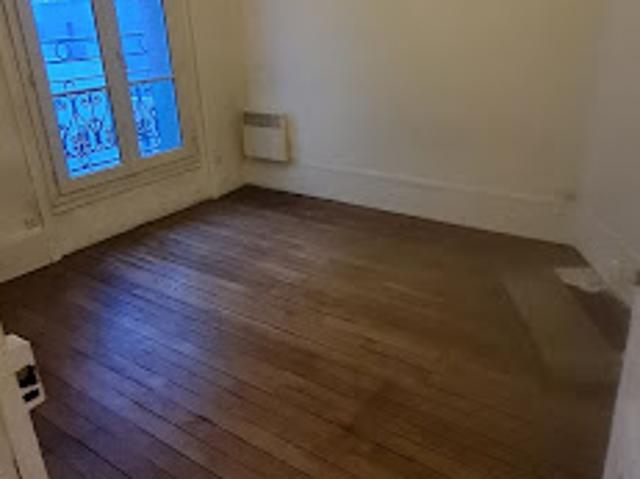 Vente Appartement 2 pièces 38 m2 Paris 18ème