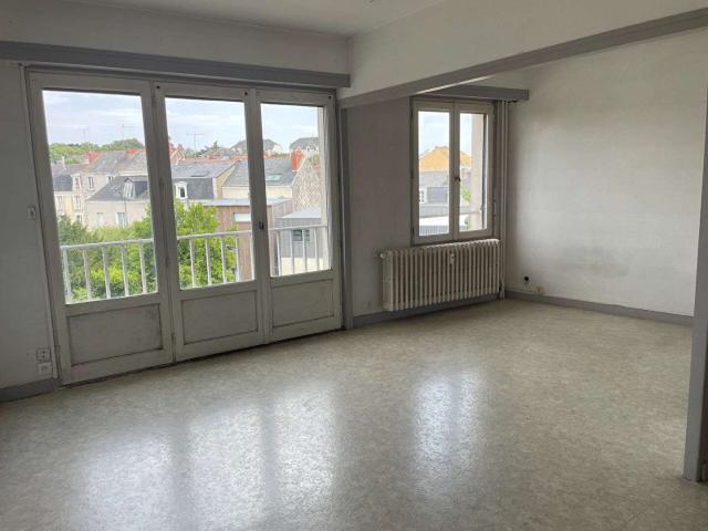 Vente appartement 2 pièces Angers Saint Serge 49