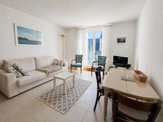 Vente appartement 2 pièces Auray Centre Ville Historique 56