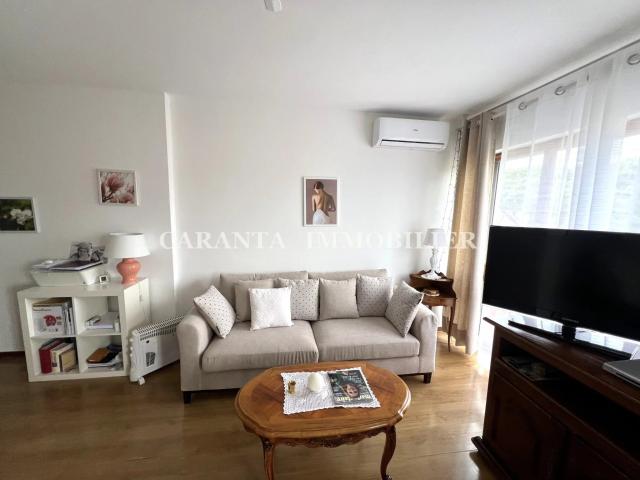 Vente appartement 2 pièces cave et parking Sainte Maxime cen
