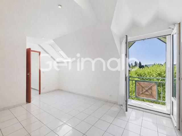 Vente Appartement 2 pièces + cuisine 36,42 m² 232 500 €
