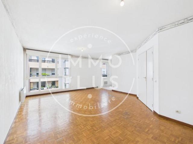 Vente Appartement 2 pièces + cuisine 57 m² 250 000