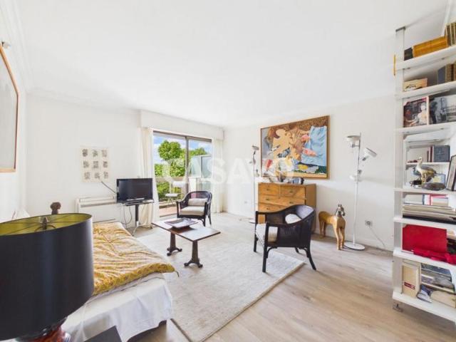Vente Appartement 2 pièces de 66m² 92200 Neuilly sur Seine