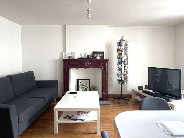 Vente appartement 2 pièces Laval 53