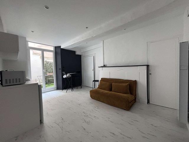 Vente appartement 2 pièces Laval 53