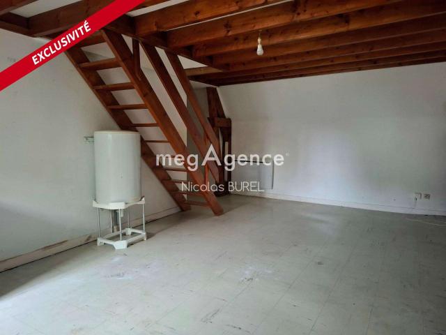 Vente appartement 2 pièces Laval Centre Ville Cathédrale 53