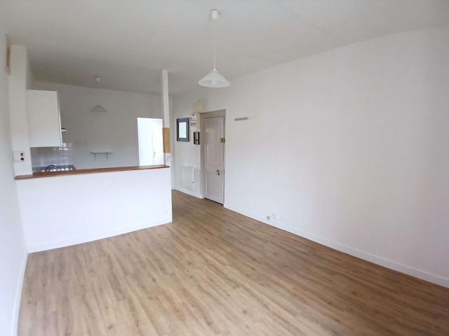 Vente appartement 2 pièces Laval Centre Ville Préfecture 53