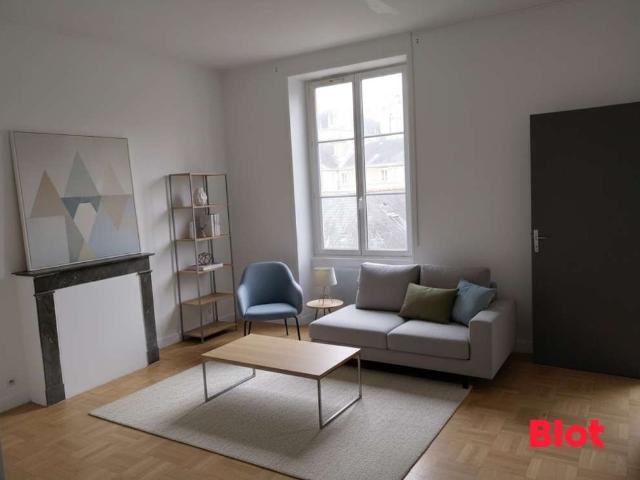 Vente appartement 2 pièces Nantes Saint Clément Jardin des plantes 44