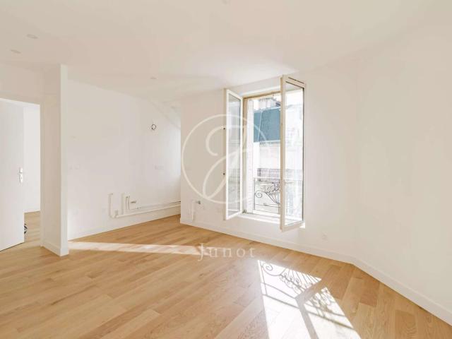 Vente appartement 2 pièces Paris 15e 75