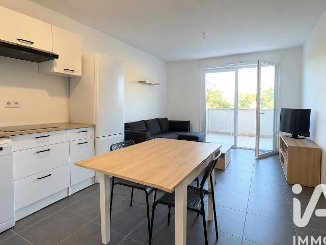 Vente appartement 2 pièces Peyrolles en Provence 13