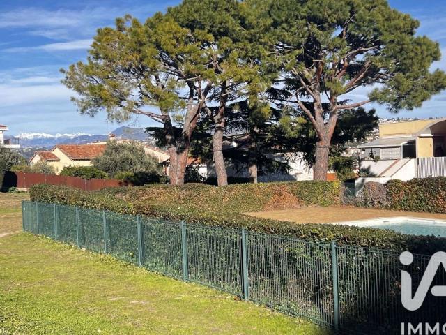 Vente appartement 2 pièces Saint Laurent du Var 06