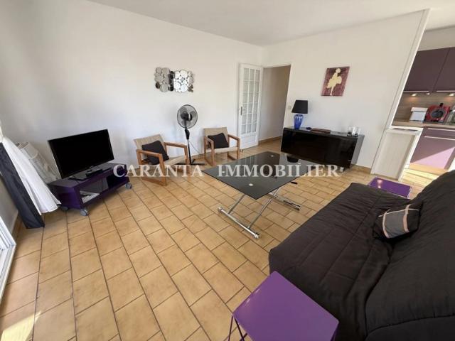 Vente appartement 2 pièces Sainte Maxime centre ville avec p