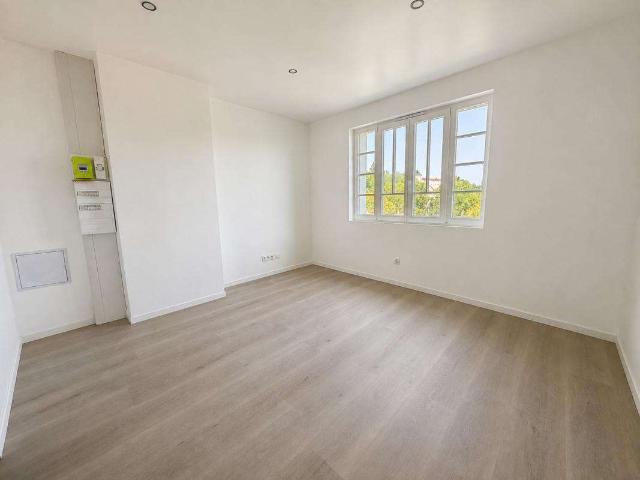 Vente appartement 2 pièces Saintes 17