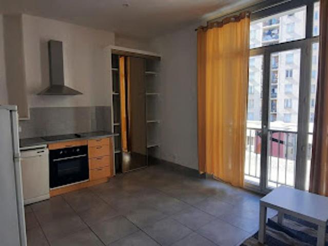 Vente Appartement 2 pièces 30 m2 Marseille 8ème