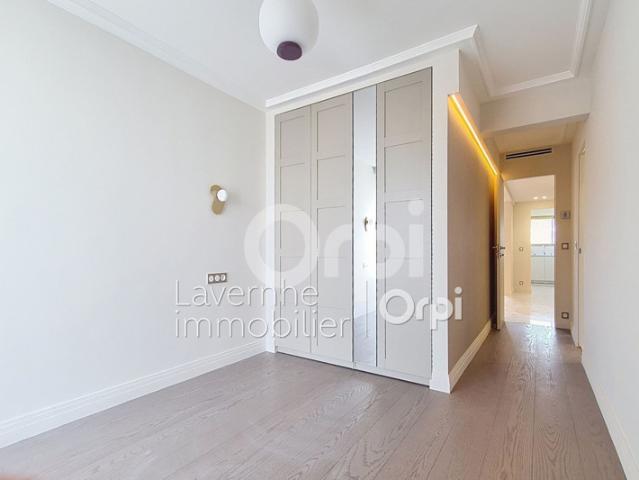 Splendide 3 Pièces 82 m2 Rénové avec Vue Mer Panoramique