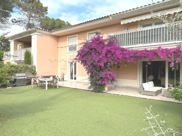 Vente appartement 3 Pièce s 76m² Mougins