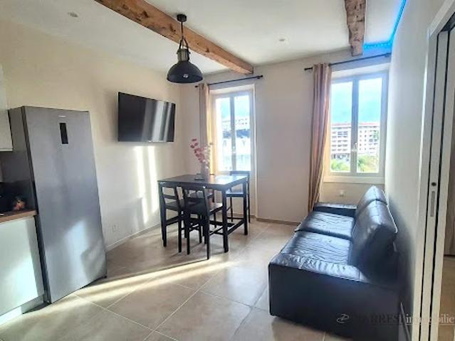 Vente Appartement 3 pièces 42.7 m2 Toulon