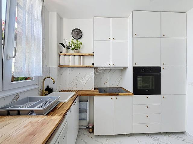 Vente Appartement 3 pièces 47.2 m2 Montreuil