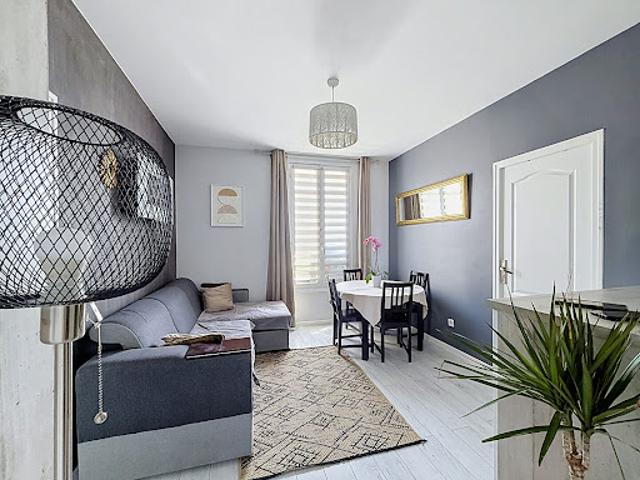Vente Appartement 3 pièces 47.2 m2 Montreuil