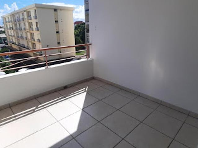 Vente Appartement 3 pièces 45 m2 Saint Denis