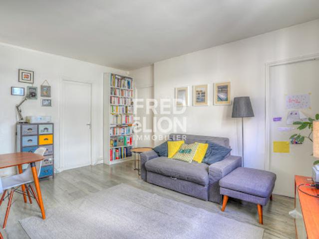 Vente Appartement 3 pièces 49 m2 Paris 20ème