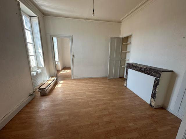 Vente Appartement 3 pièces 53.5 m2 Nimes