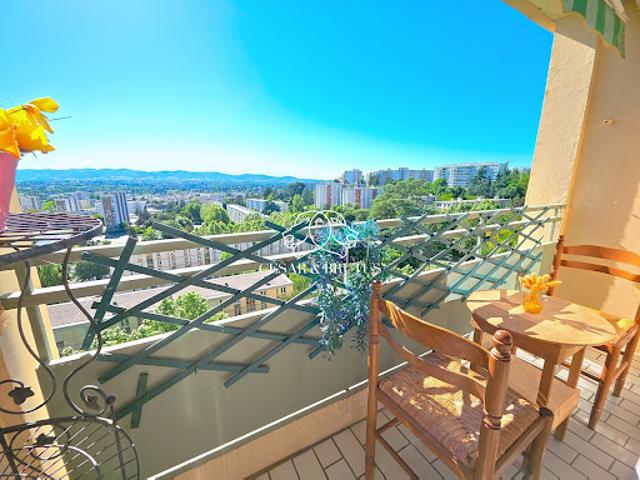 Vente Appartement 3 pièces 53.27 m2 Lyon 5ème